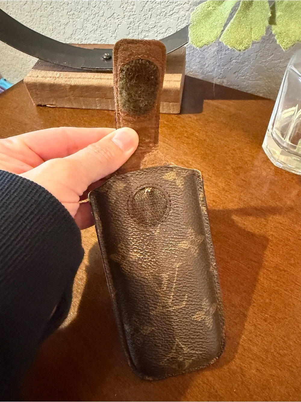Louis Vuitton Etui Phone Pouch